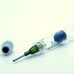 Empty 1ml Glass Syringe with Luer Lock System and Needle Accessories