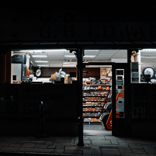 Ghost Perspectives: From Gas Stations to Premium — The Hemp Retail Split